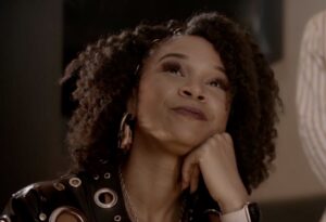 Still from Don't Be Desperate (2022) - Tra'Lynn Husbands as Janice Stanbeck